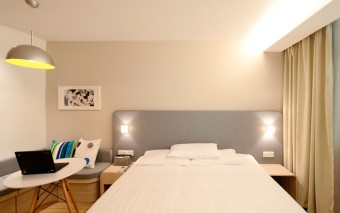 Once blocked, OYO will now list its hotels on MakeMyTrip's platforms