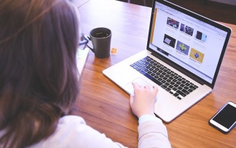 Top seven success factors for optimizing customer experience with a CXM platform