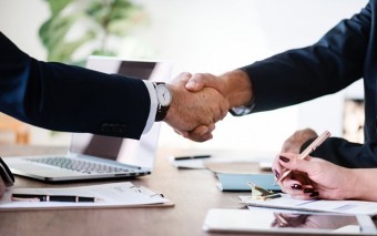 Google's ad head Sridhar Ramaswamy quits, to join Greylock Partners