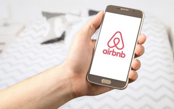 Airbnb may invest up to $200 mn in OYO: Report