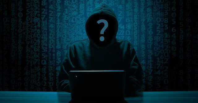  Hackers target Apple’s Mac with multi-architecture malware using ads
