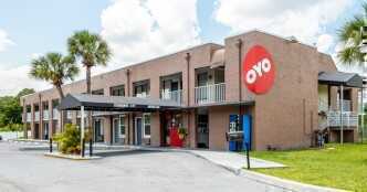 OYO ropes in former Apple and Swiggy execs for top tech roles